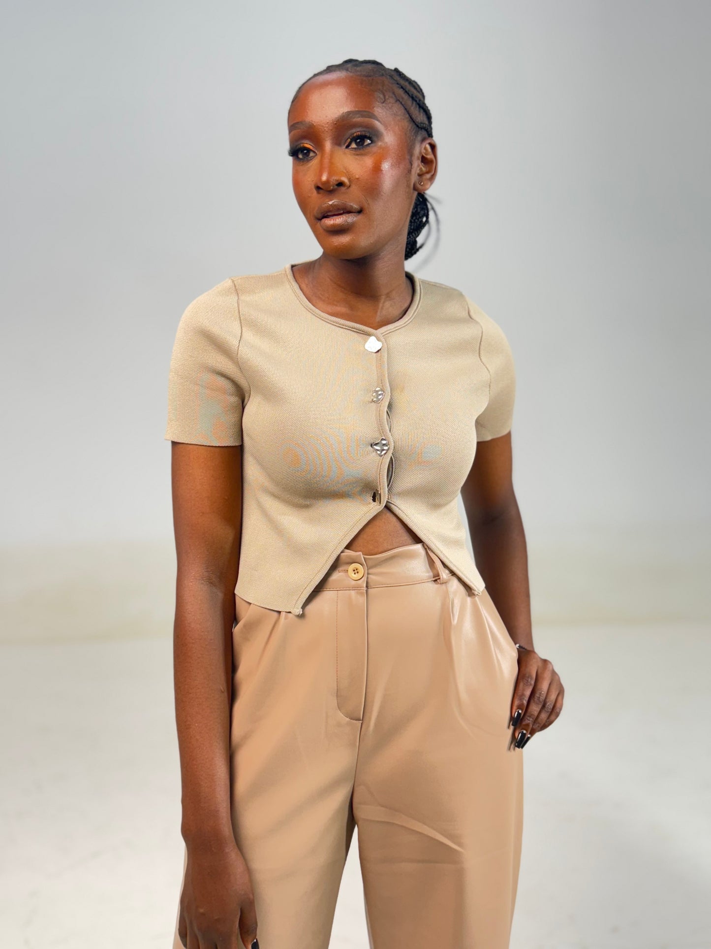 The Mia Short Sleeved Knit Crop