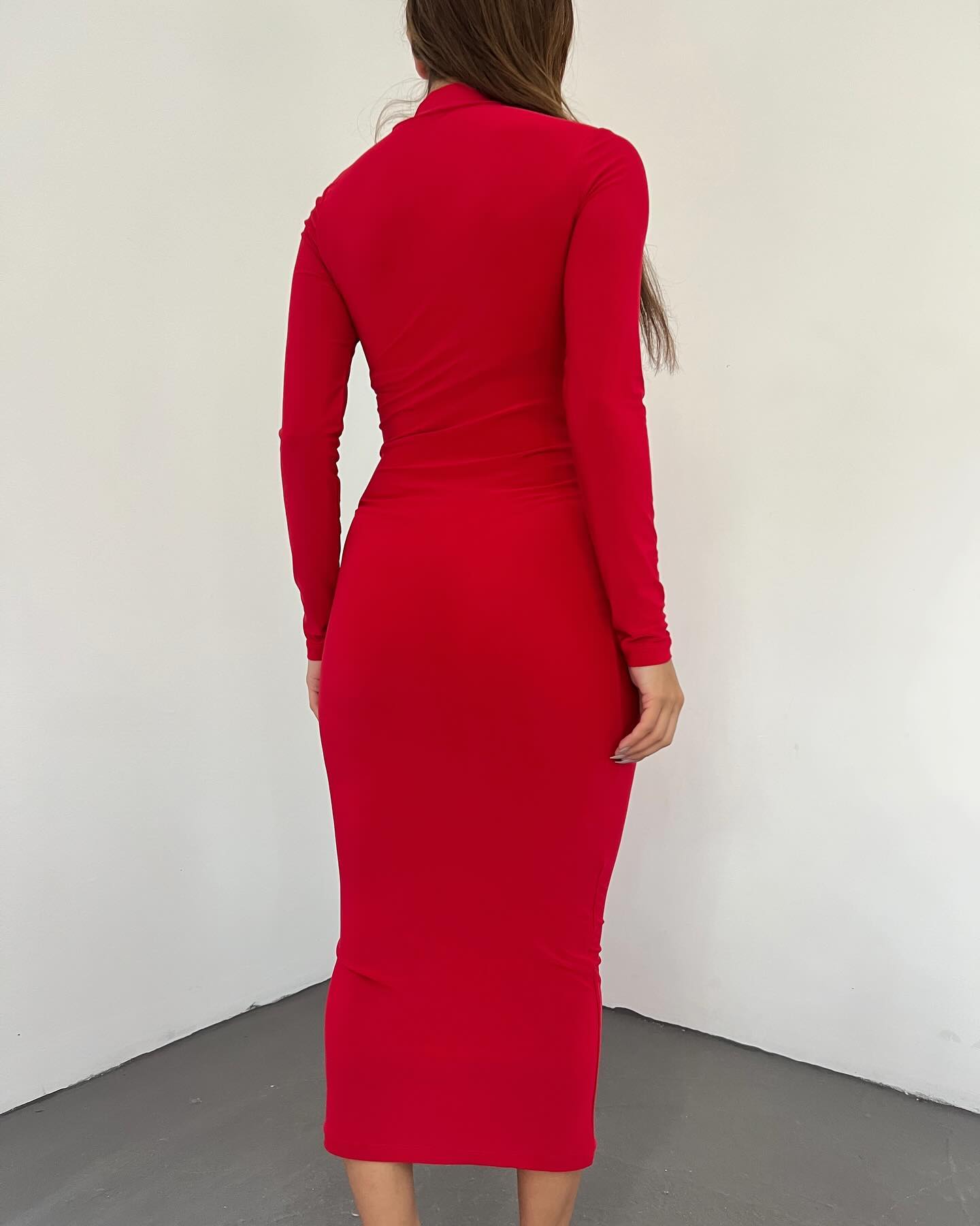 Waist Cut-Out Ruched Bodycon Midi