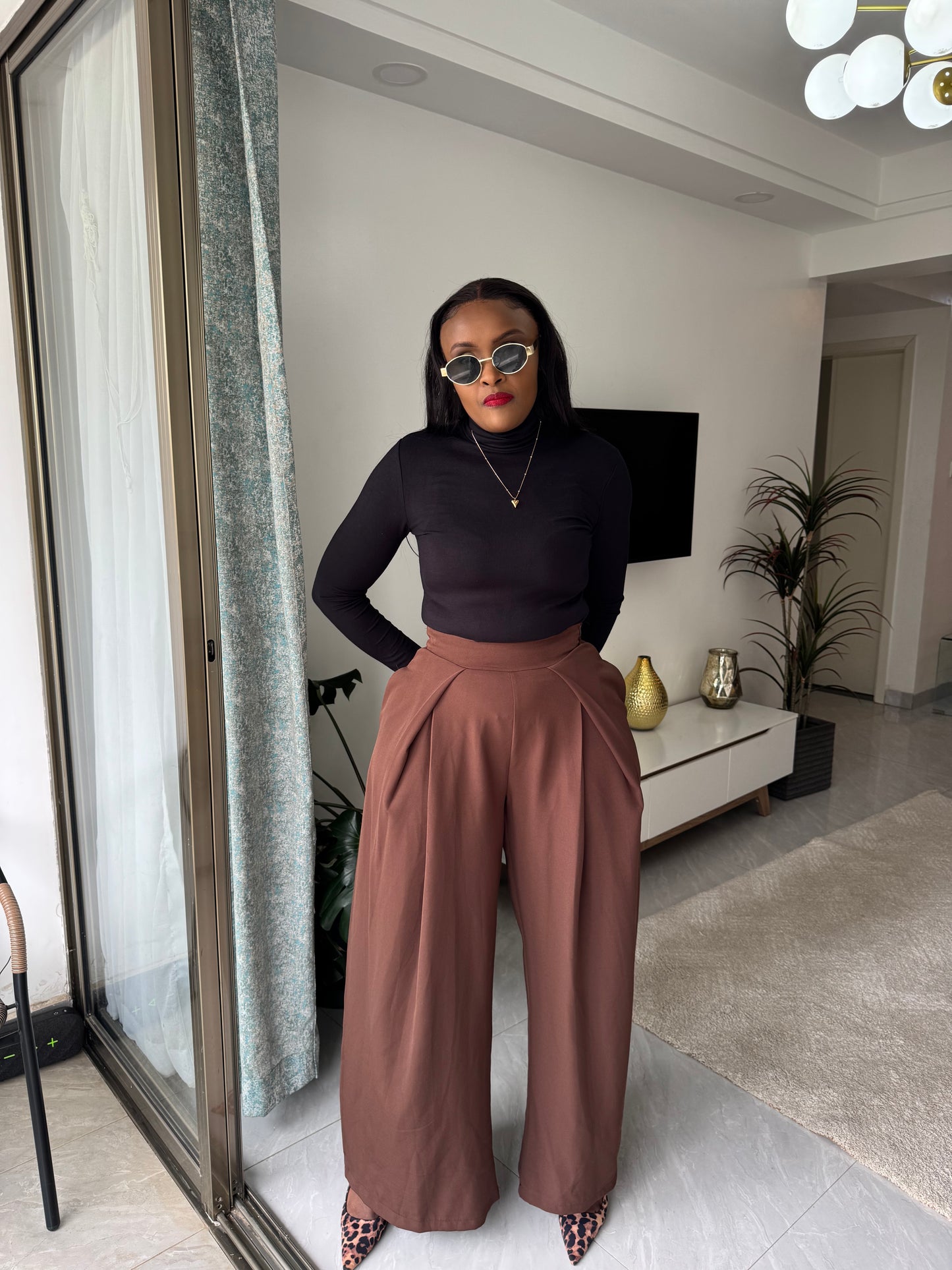 Mona Wide-leg Barrel Pants