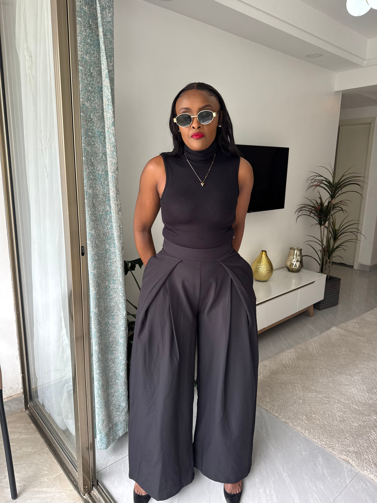 Mona Wide-leg Barrel Pants