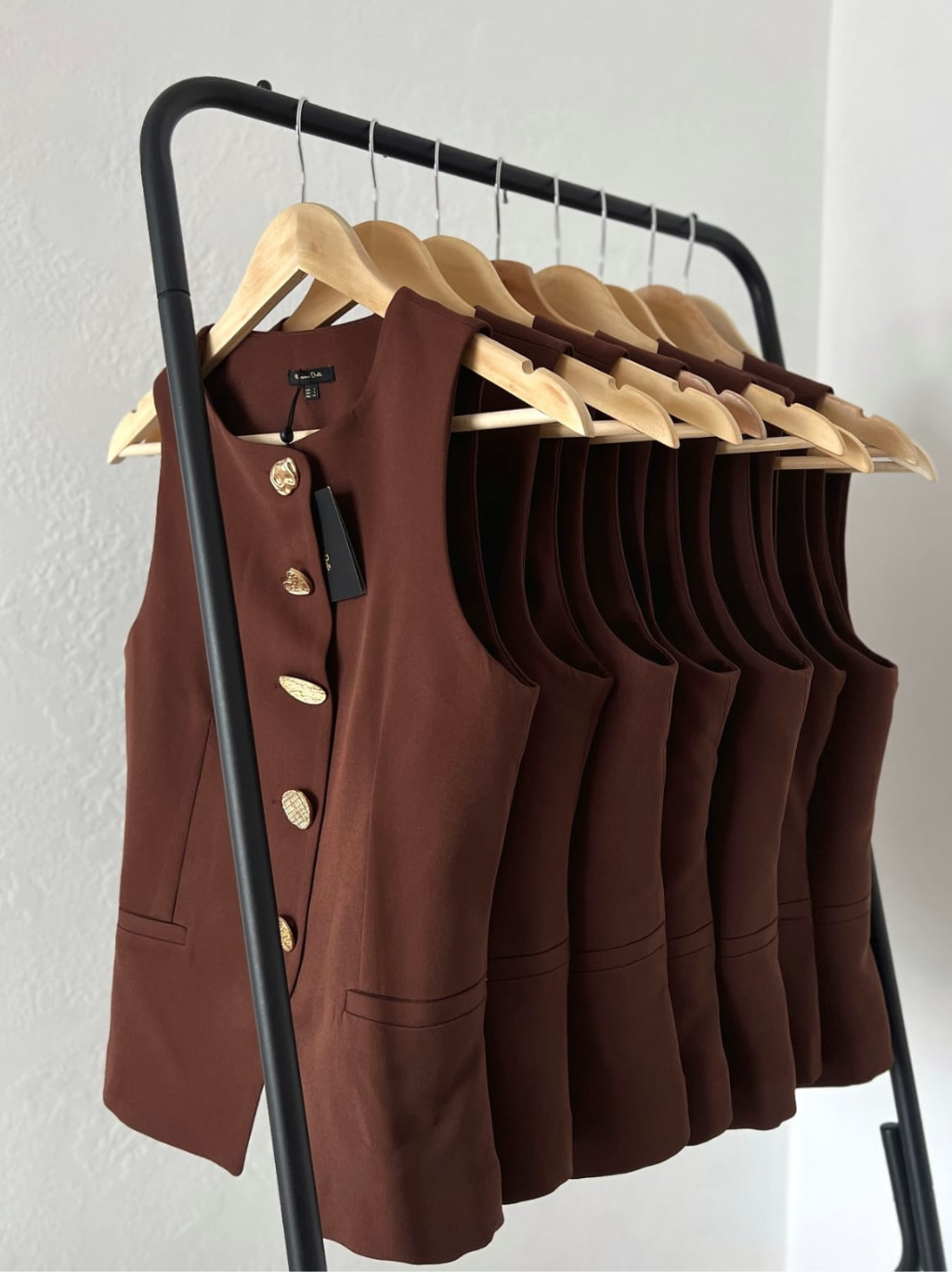 Massimo gold-buttoned halfcoat