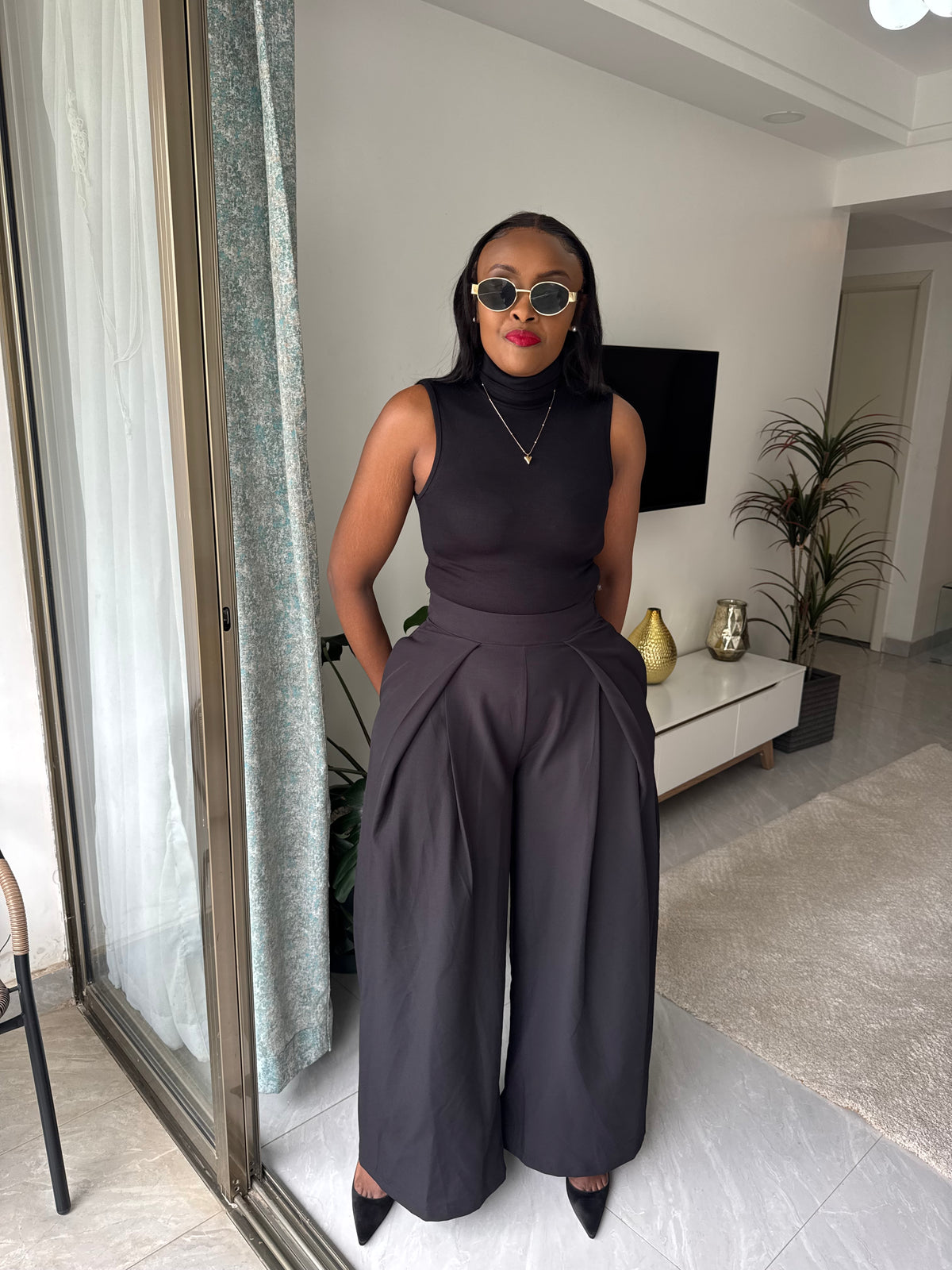 Mona Wide-leg Barrel Pants