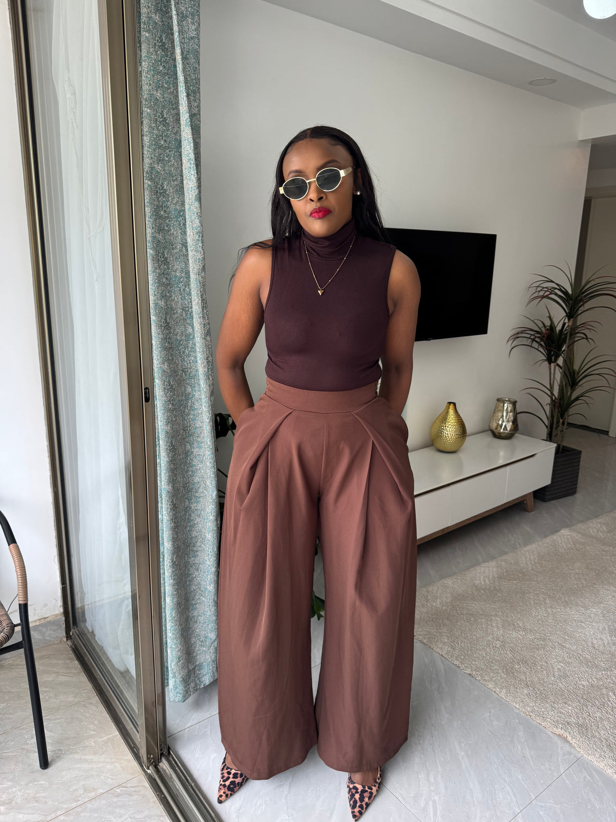 Mona Wide-leg Barrel Pants