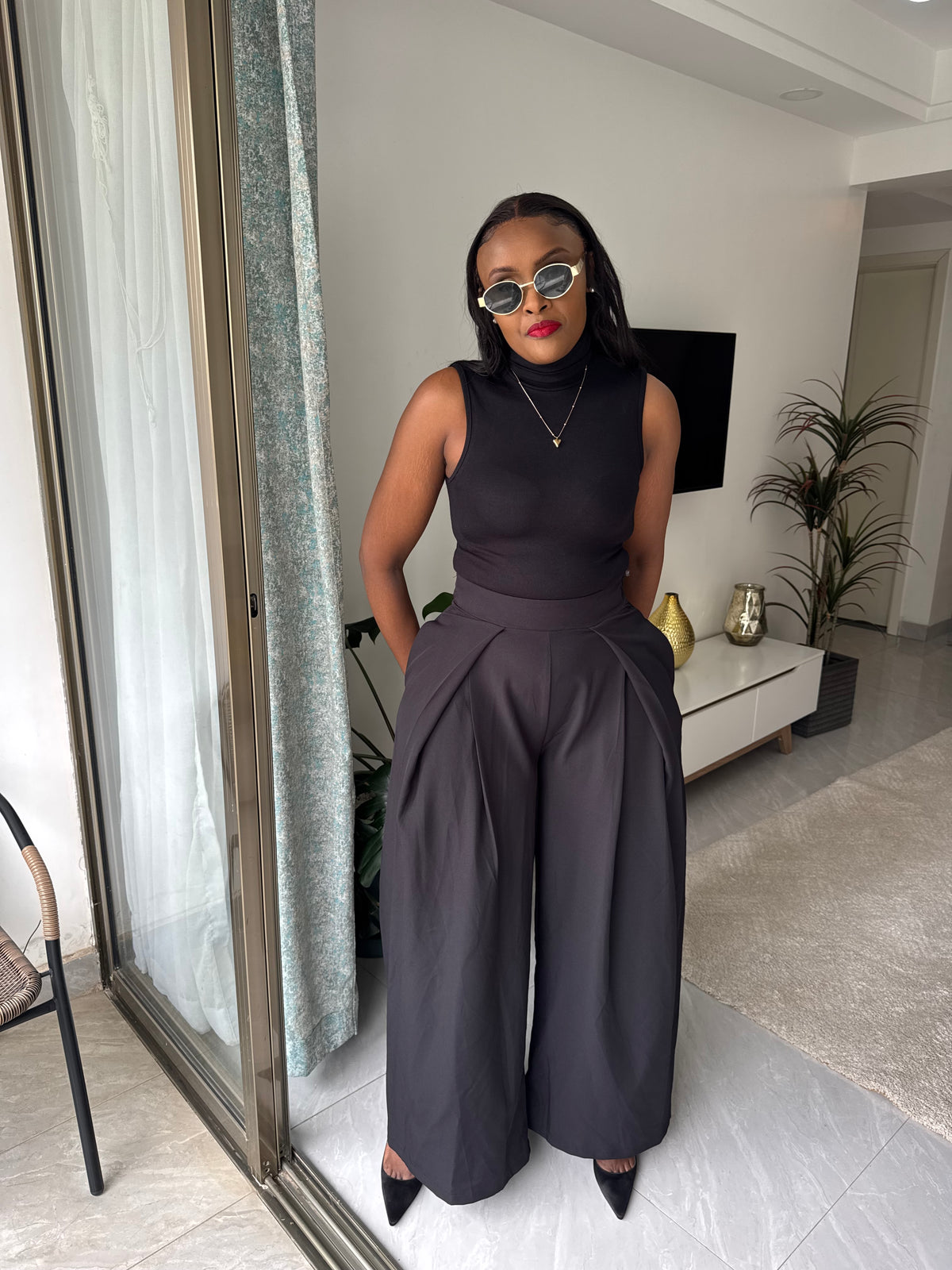 Mona Wide-leg Barrel Pants