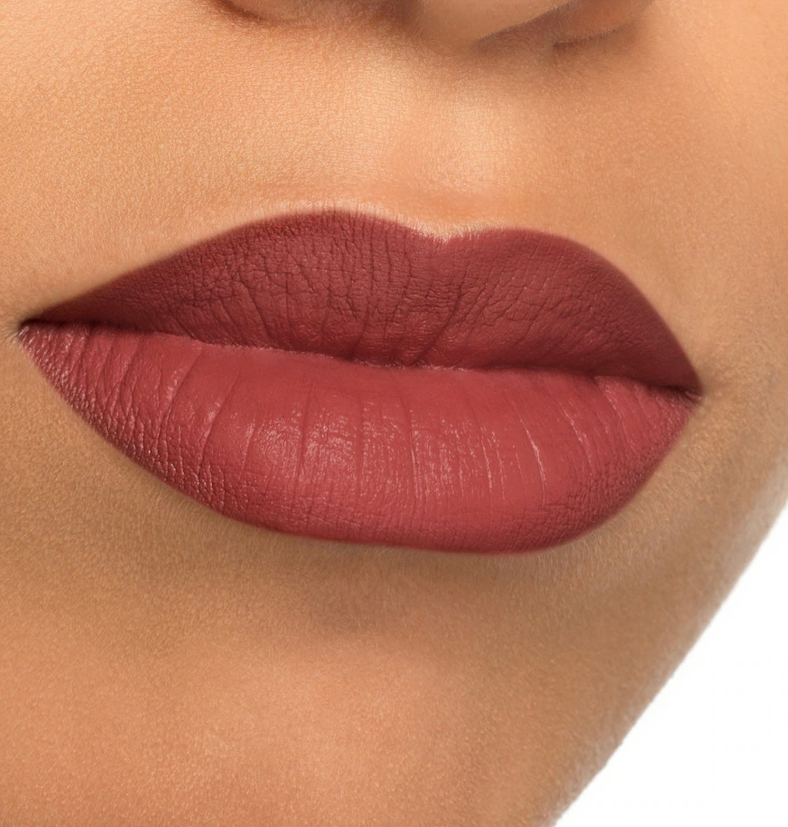 521 Nellie Cherry Rouge à Lèvres Liquide Mat