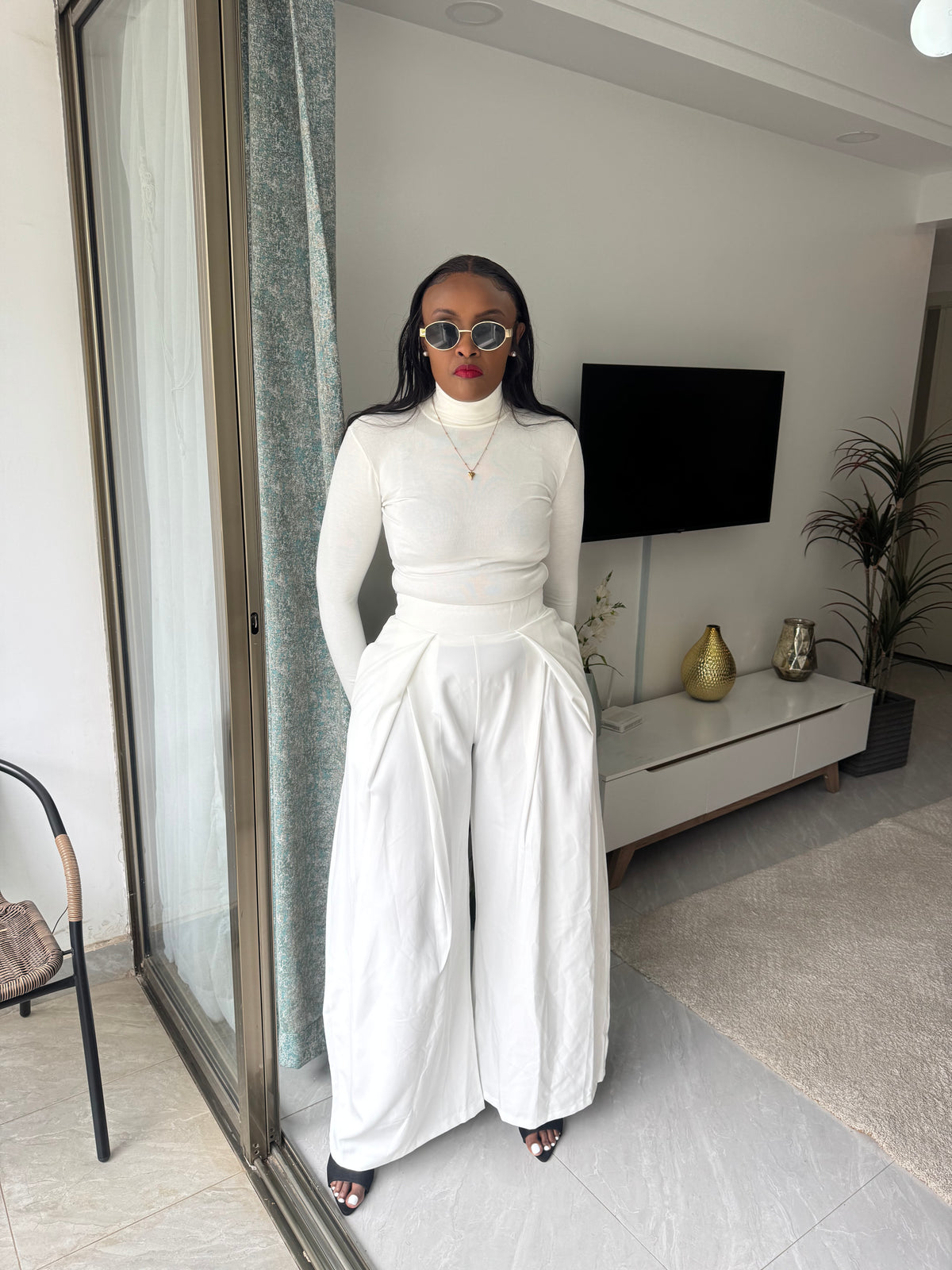 Mona Wide-leg Barrel Pants