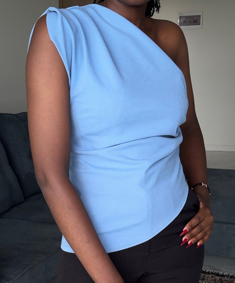 One-Shoulder Asymetrical Sleeveless Top