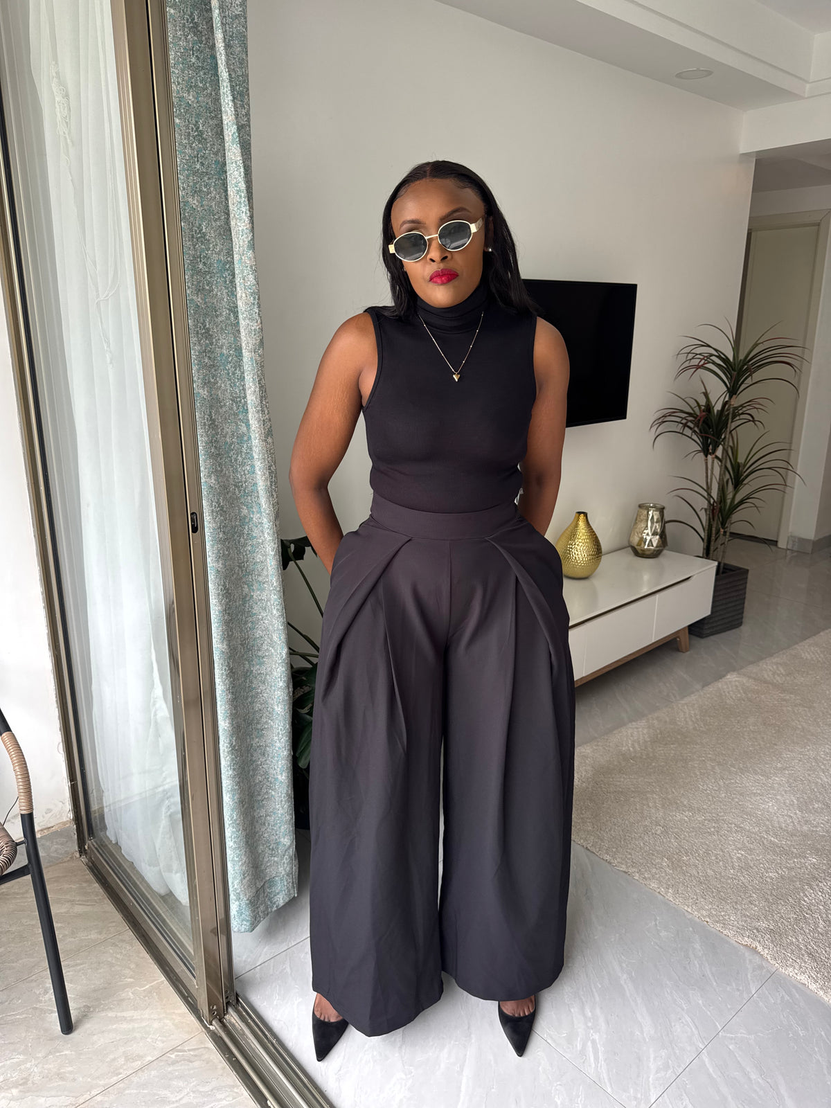 Mona Wide-leg Barrel Pants
