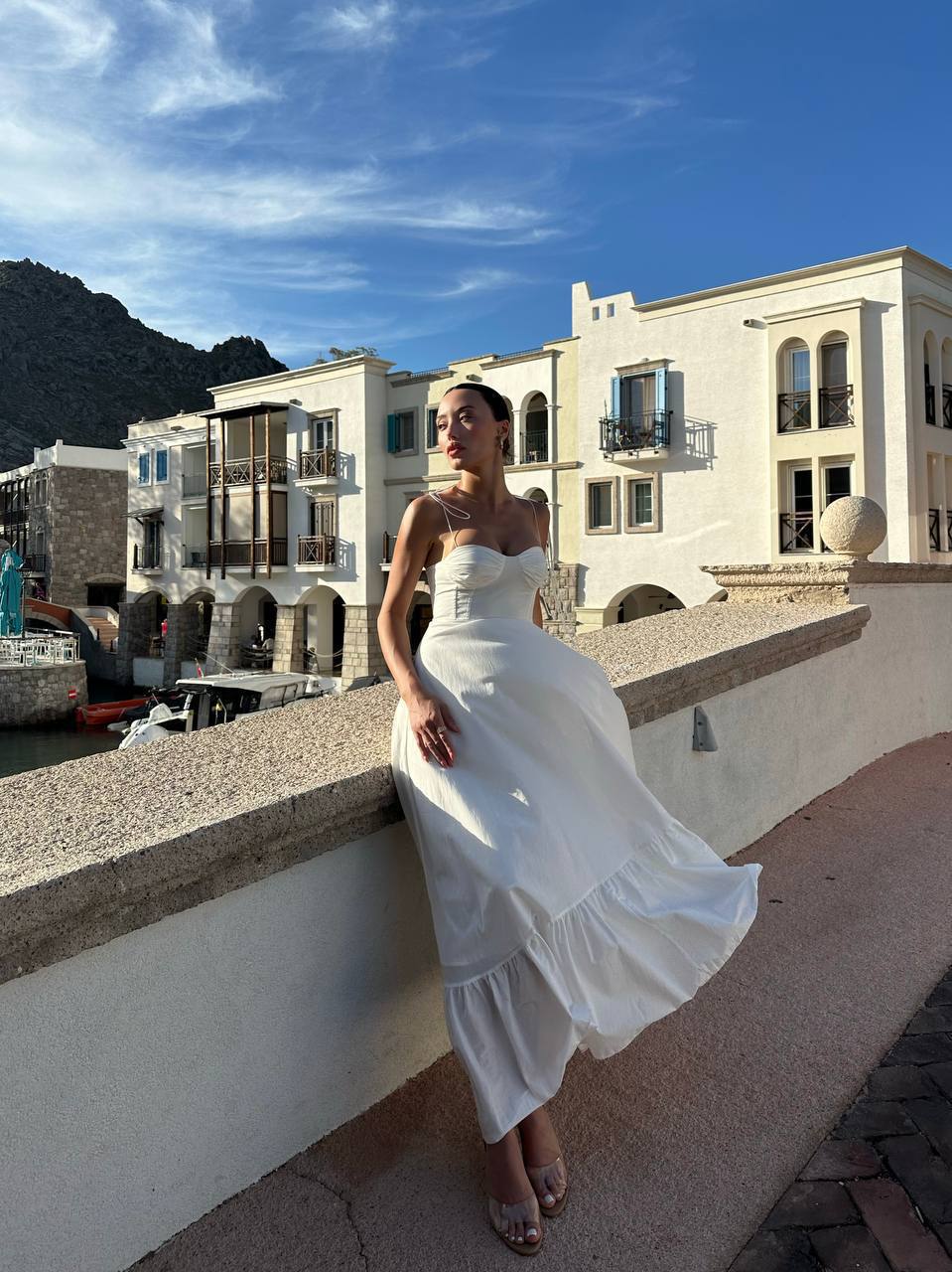 Capri Shoulder-tie Corset Maxi