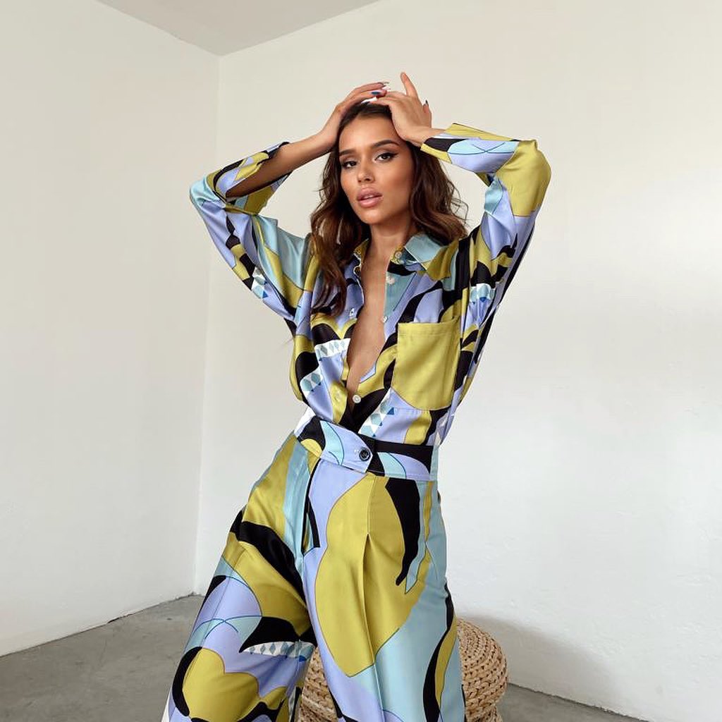 Satin Abstract Set