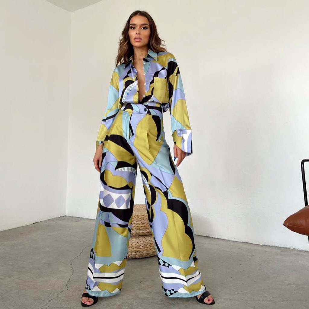 Satin Abstract Set
