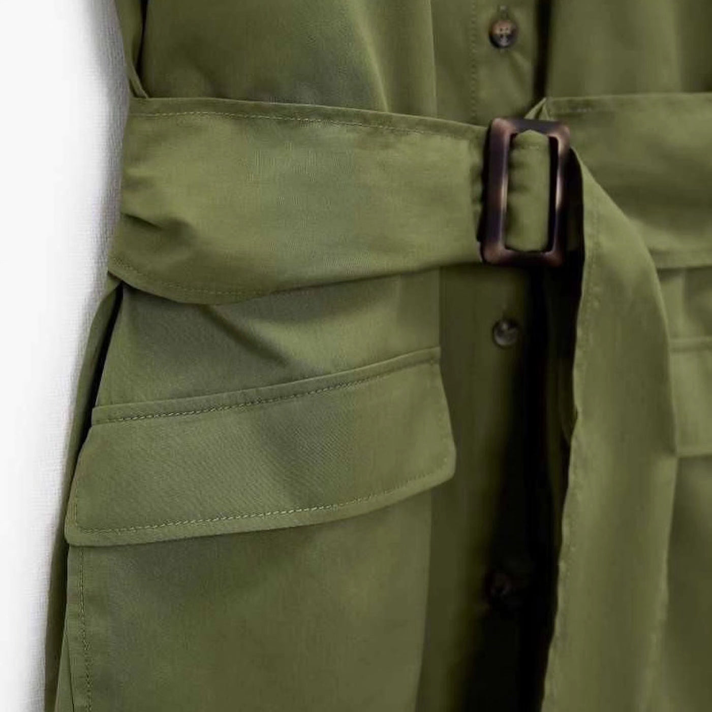 Belted Cargo Safari Mini